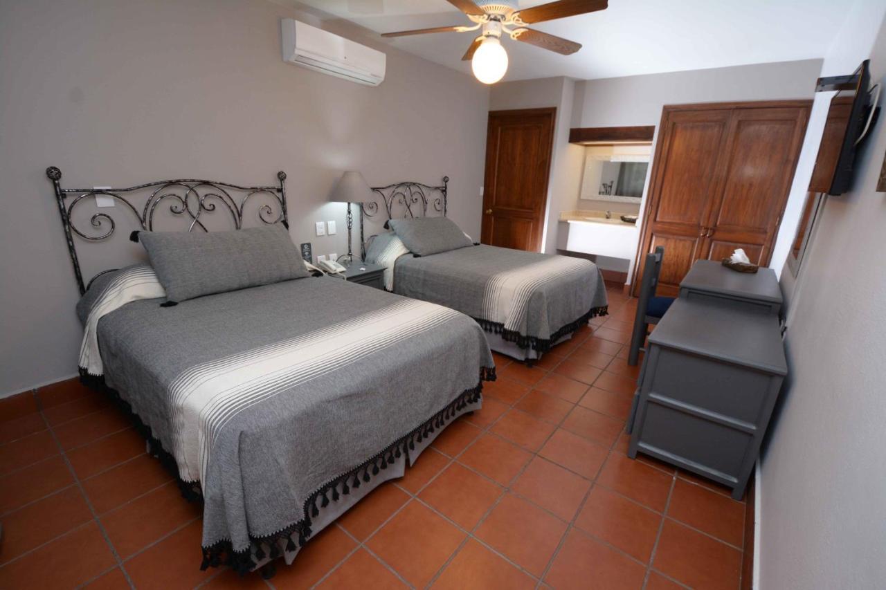 Standard Room,1273732759:JPEG